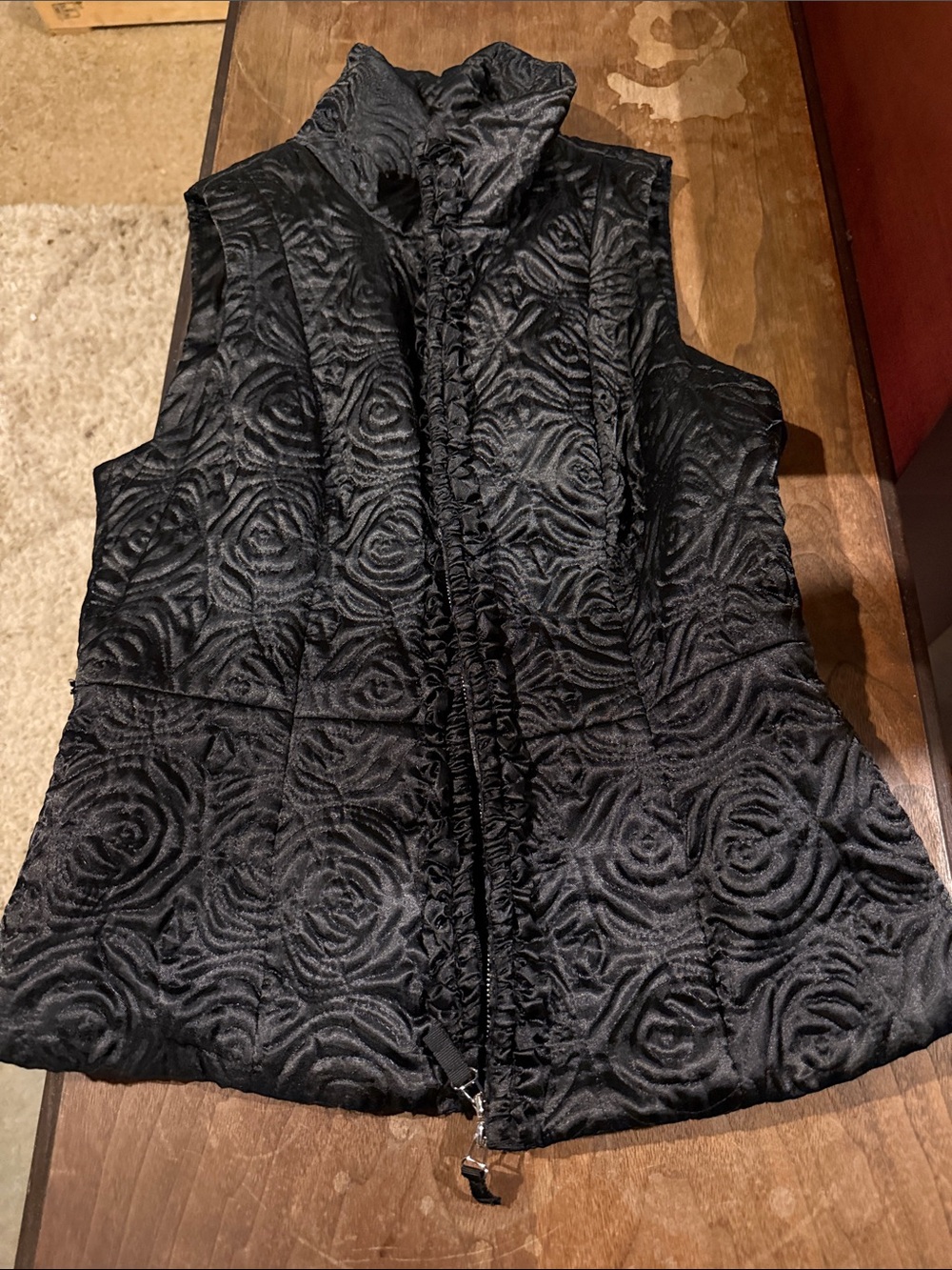 White House Black Market Black Quilted Rose-Texture Sleeveless Vest